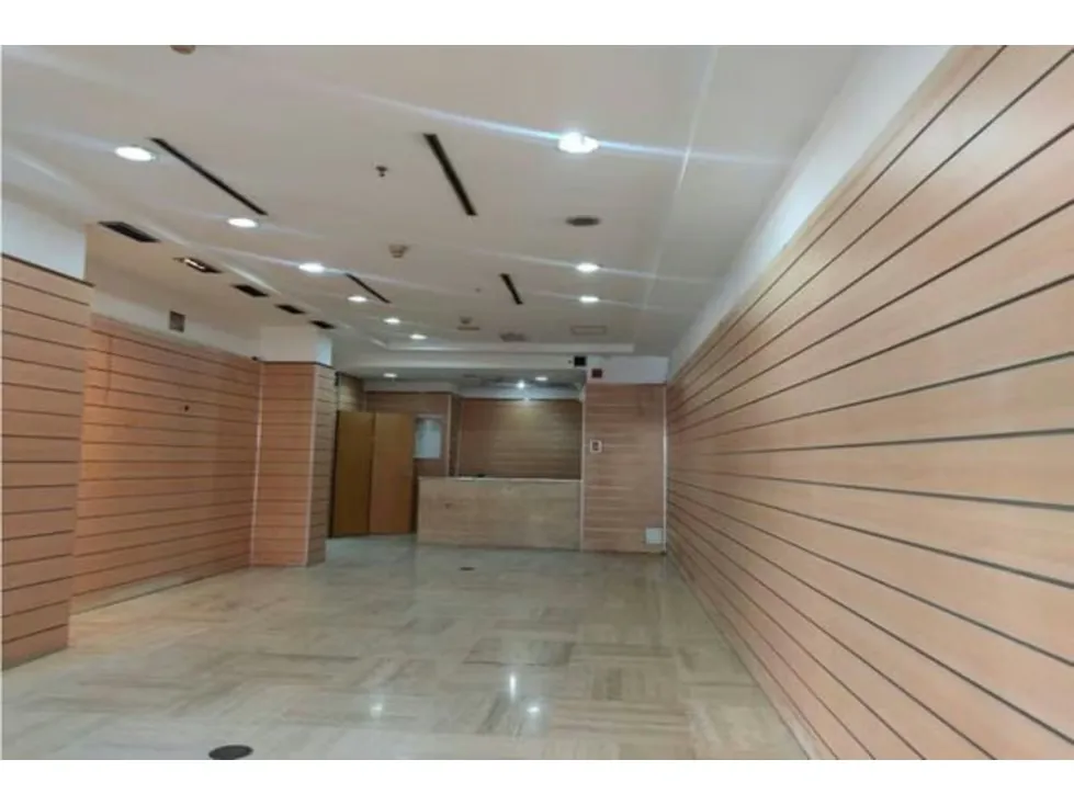 Se Alquila exclusivo Local 113 M2 Centro Comercial San Ignacio - 12