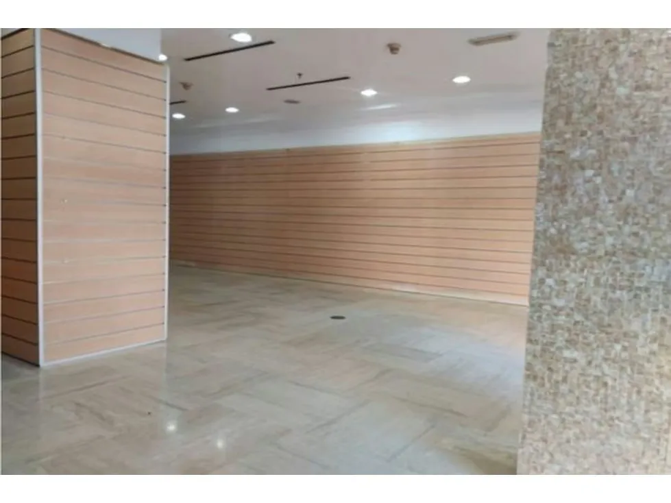 Se Alquila exclusivo Local 113 M2 Centro Comercial San Ignacio - 9