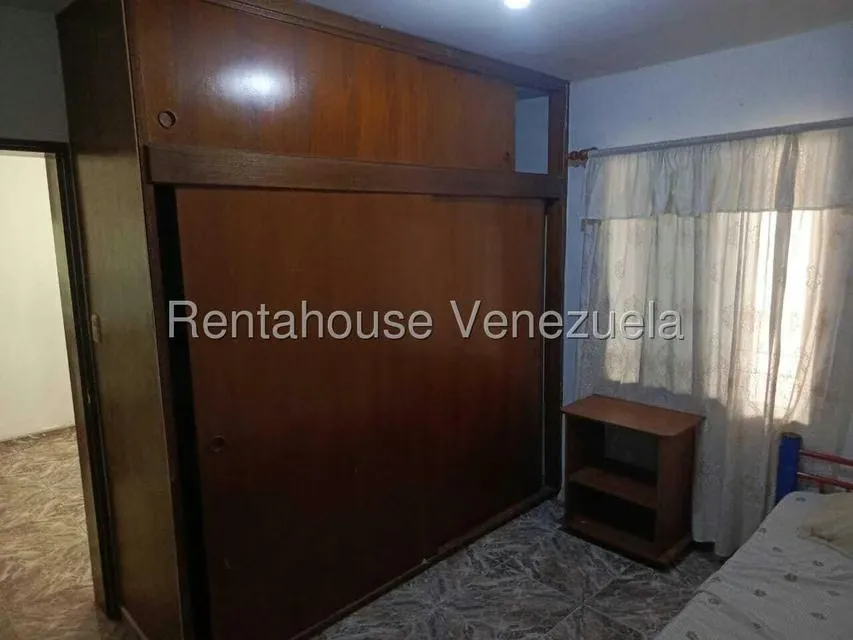 Casa (Multipes Niveles) en Venta en Parque Residencial La Muralla, Miranda - 13