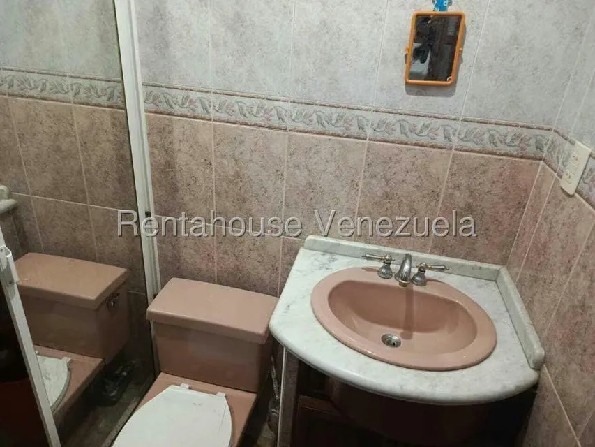 Casa (Multipes Niveles) en Venta en Parque Residencial La Muralla, Miranda - 16