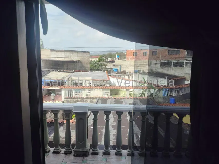Casa (Multipes Niveles) en Venta en Parque Residencial La Muralla, Miranda - 34