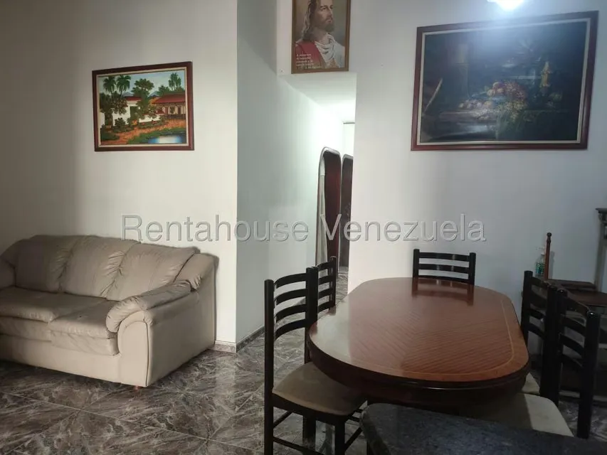 Casa (Multipes Niveles) en Venta en Parque Residencial La Muralla, Miranda - 4