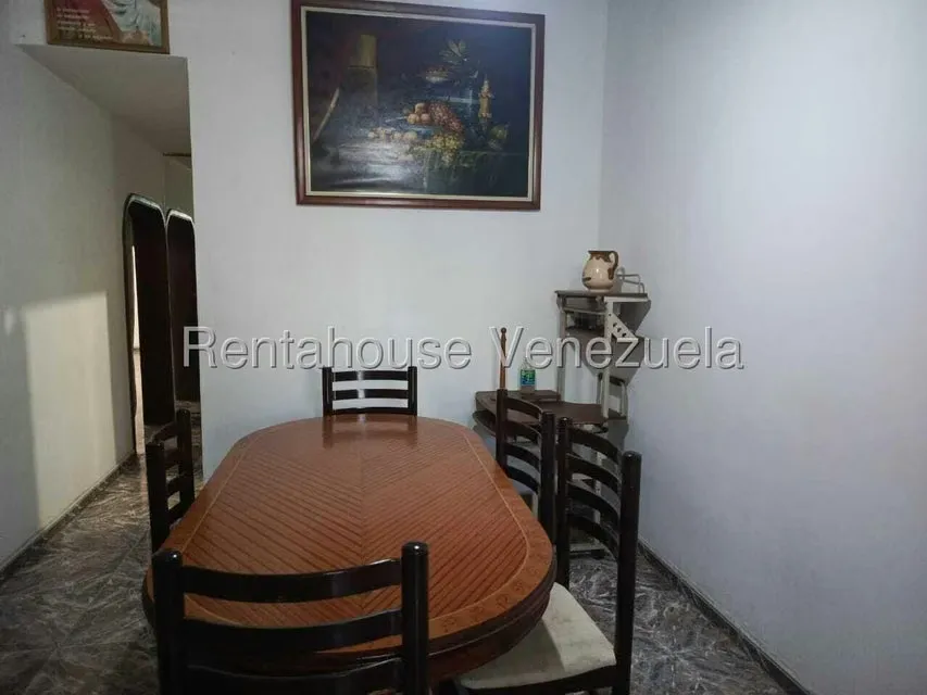 Casa (Multipes Niveles) en Venta en Parque Residencial La Muralla, Miranda - 9