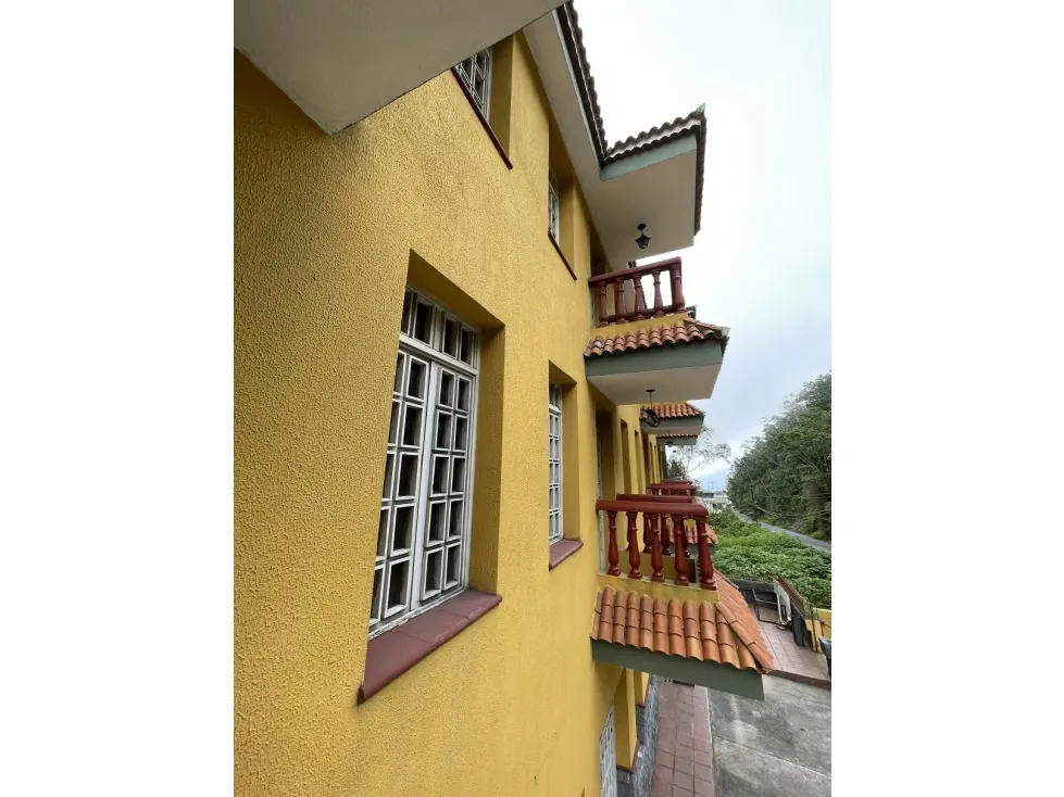 VENTA DE EDIFICIO EN EL JUNQUITO KM 15, MUNICIPIO LIBERTADOR - 6