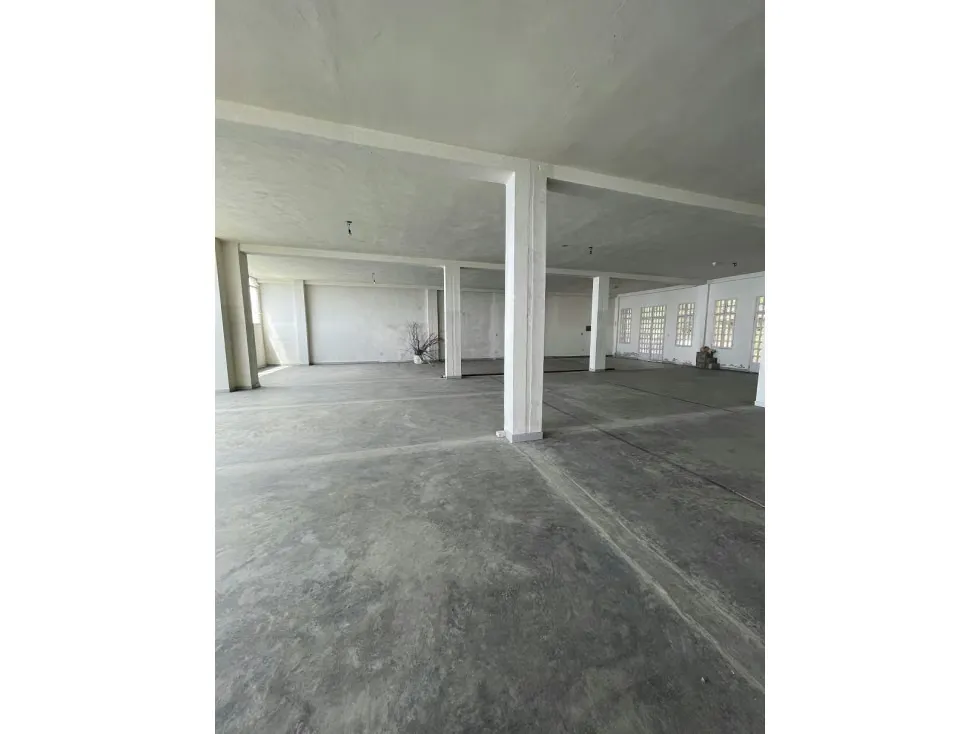 VENTA DE EDIFICIO EN EL JUNQUITO KM 15, MUNICIPIO LIBERTADOR - 7