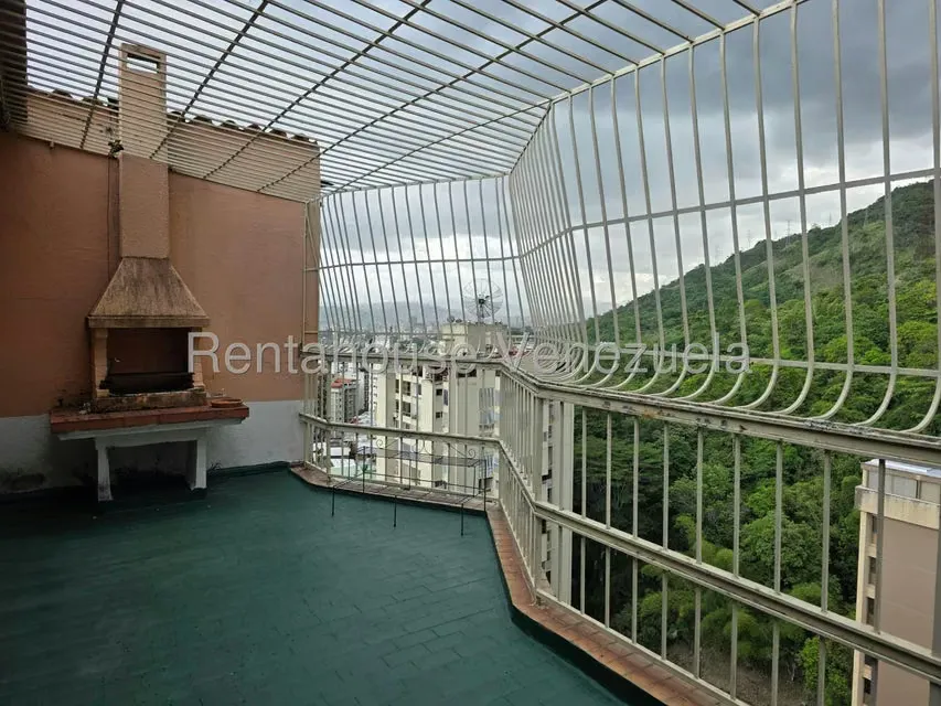 Apartamento (Penthouse) en Venta en Terrazas del Avila, Distrito Metropolitano - 38