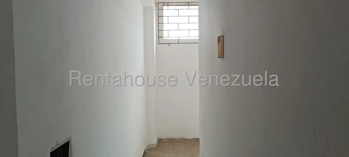 Oficina en Venta en Avenida Bella Vista, Zulia - 9