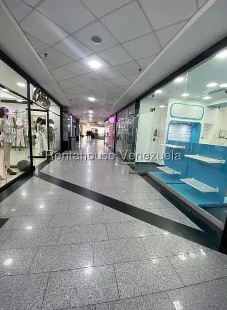Local Comercial en Alquiler en El Paraiso, Distrito Metropolitano - 12