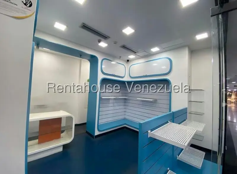 Local Comercial en Alquiler en El Paraiso, Distrito Metropolitano - 5