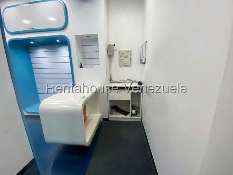 Local Comercial en Alquiler en El Paraiso, Distrito Metropolitano - 9