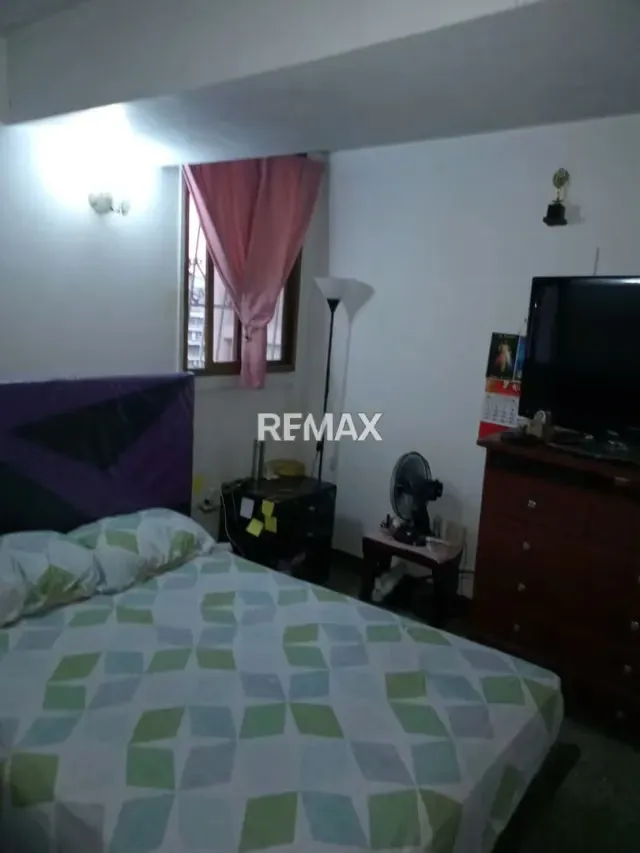 Venta de Apartamento Av. San Martin, (Capuchinos) - 13