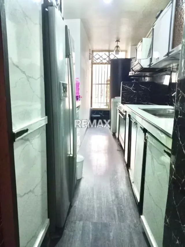Venta de Apartamento Av. San Martin, (Capuchinos) - 8