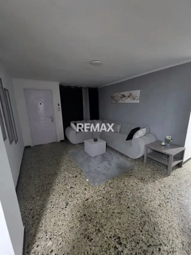 APARTAMENTO EN VENTA EDIF. LAS FLORES ZONA SUR EN MARACAIBO - 3