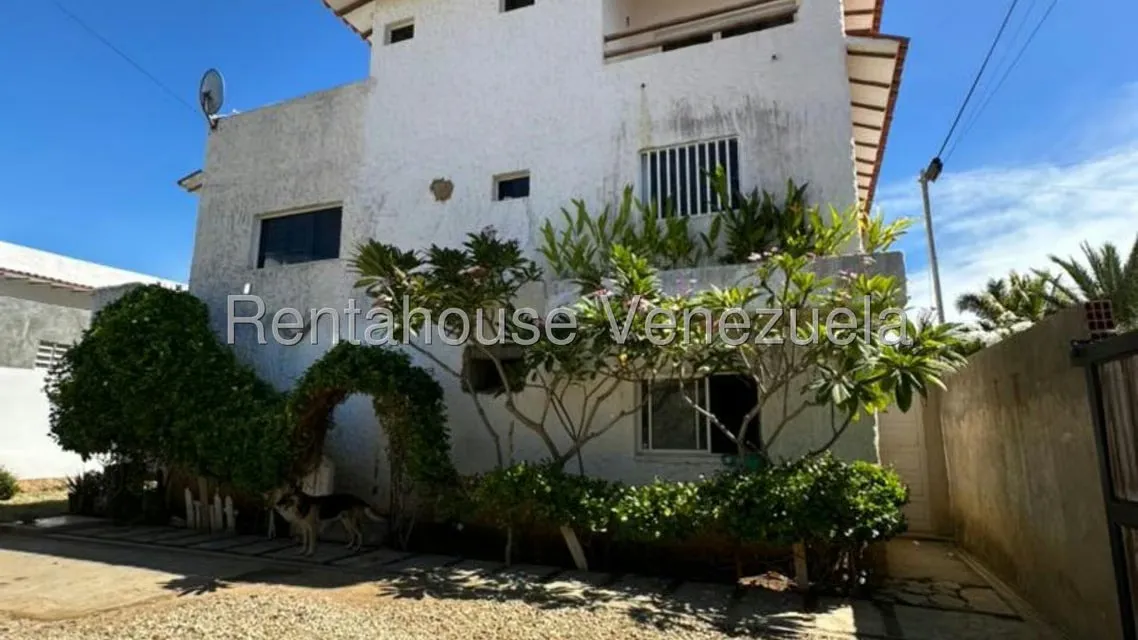 Casa (Multipes Niveles) en Venta en El Yaque, Nueva Esparta - 13