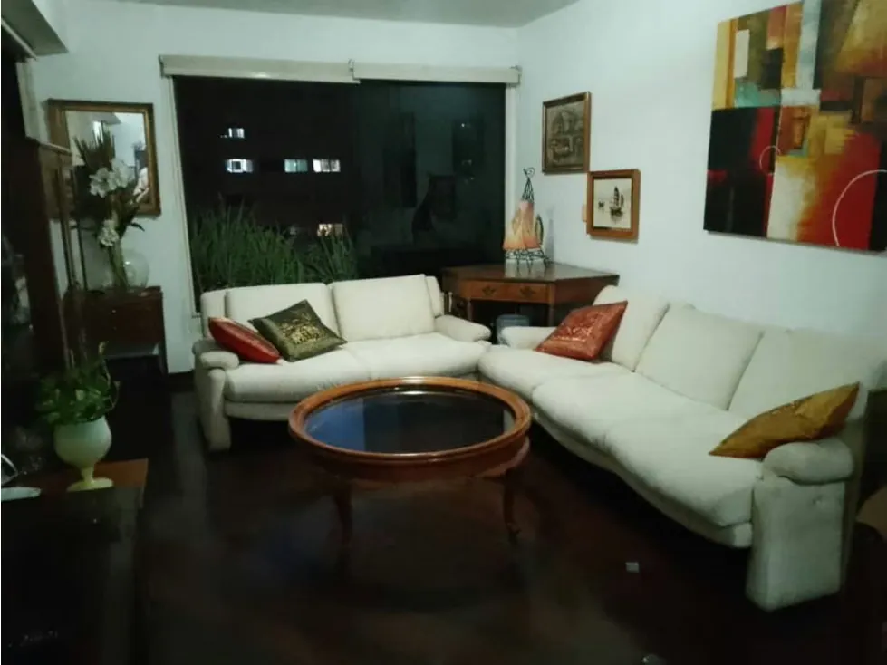 Se vende apto 78m2 2h/2b/1p Posibilidad de 2 El Rosal 4308 - 2