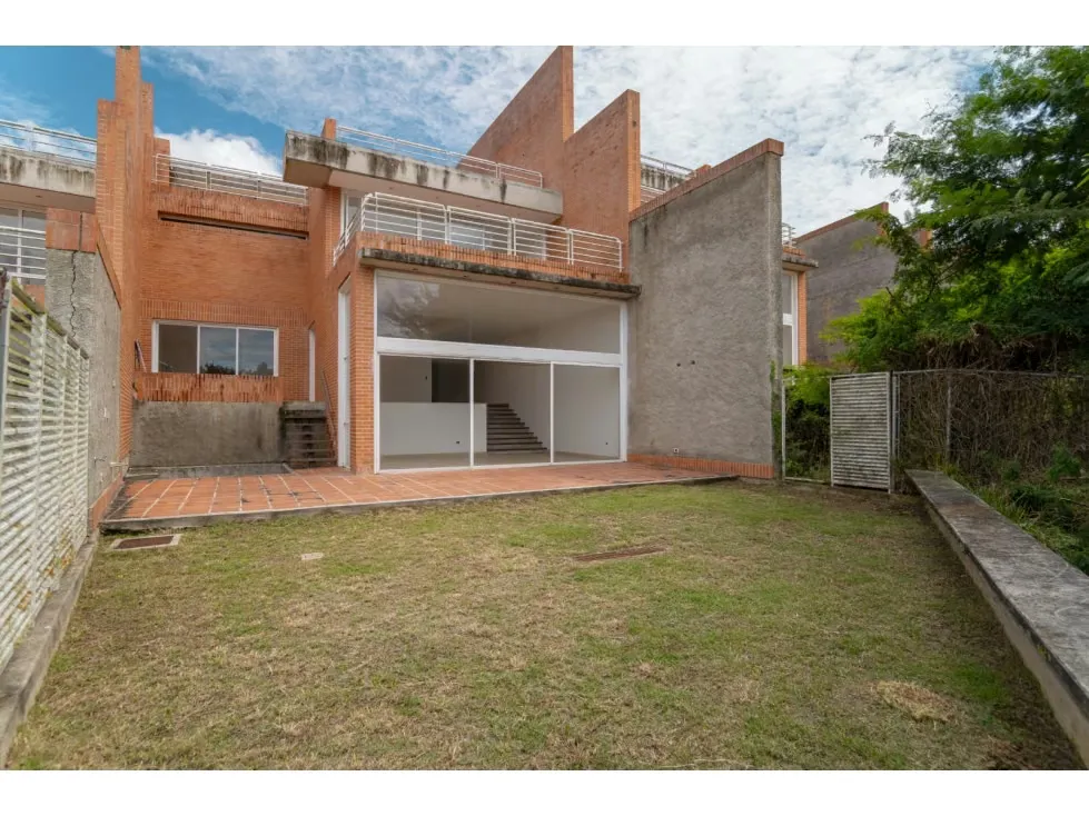 Se Vende TH 600m2-4h+1s+4b+1s+4p-Urb La Cima-Hatillo- RG - 5