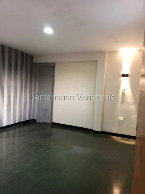 Oficina en Alquiler en Tierra Negra, Zulia - 11