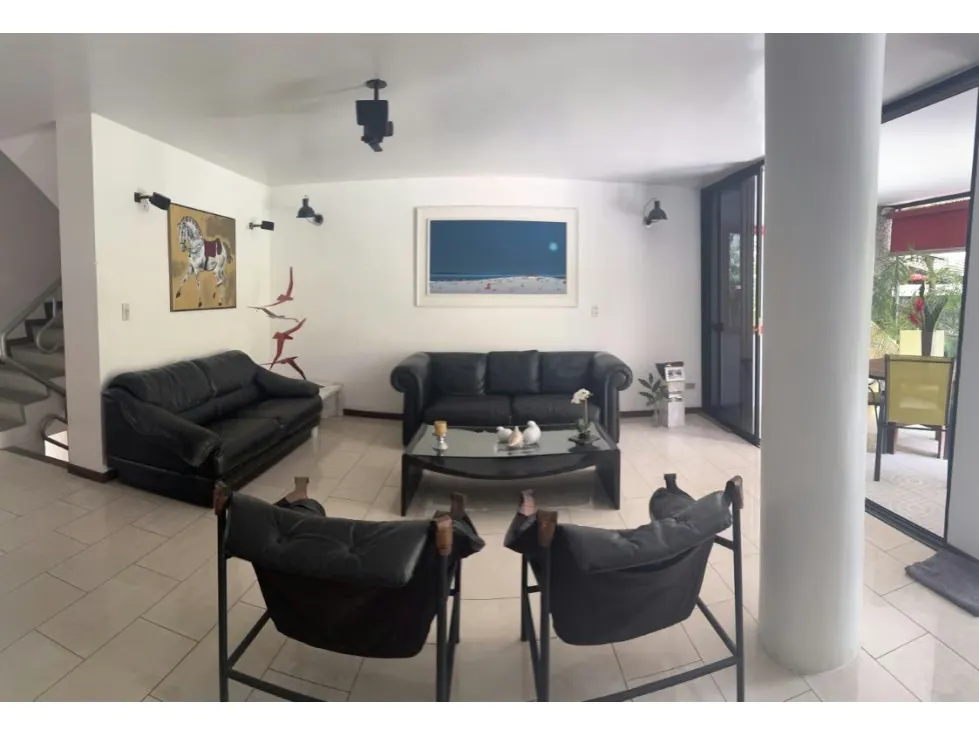Se VENDE TH-414m²-4H+3B+1HS+1BS+4P+Vig-La Boyera-MG - 5