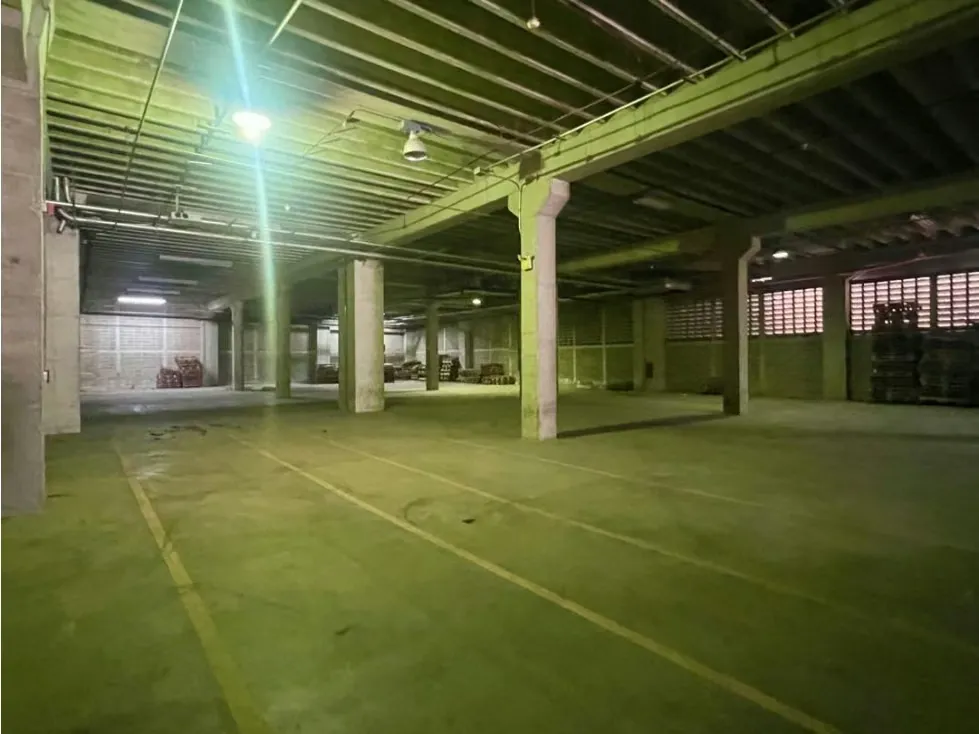 En Venta Galpon Zona Industrial Cloris 20.000m2. Guarenas - Miranda - 6
