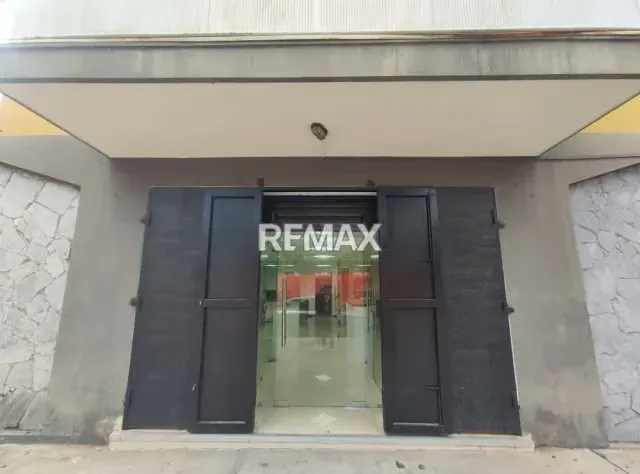 SE ALQUILA LOCAL COMERCIAL EN BARQUISIMETO CON 15M2 - 2