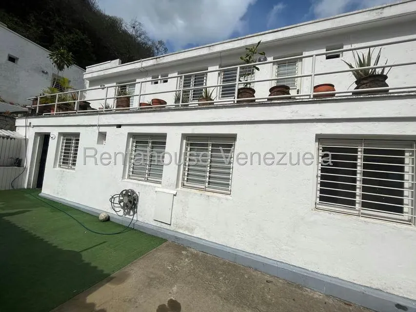 Casa (Duplex) en Venta en Chuao, Distrito Metropolitano - 4