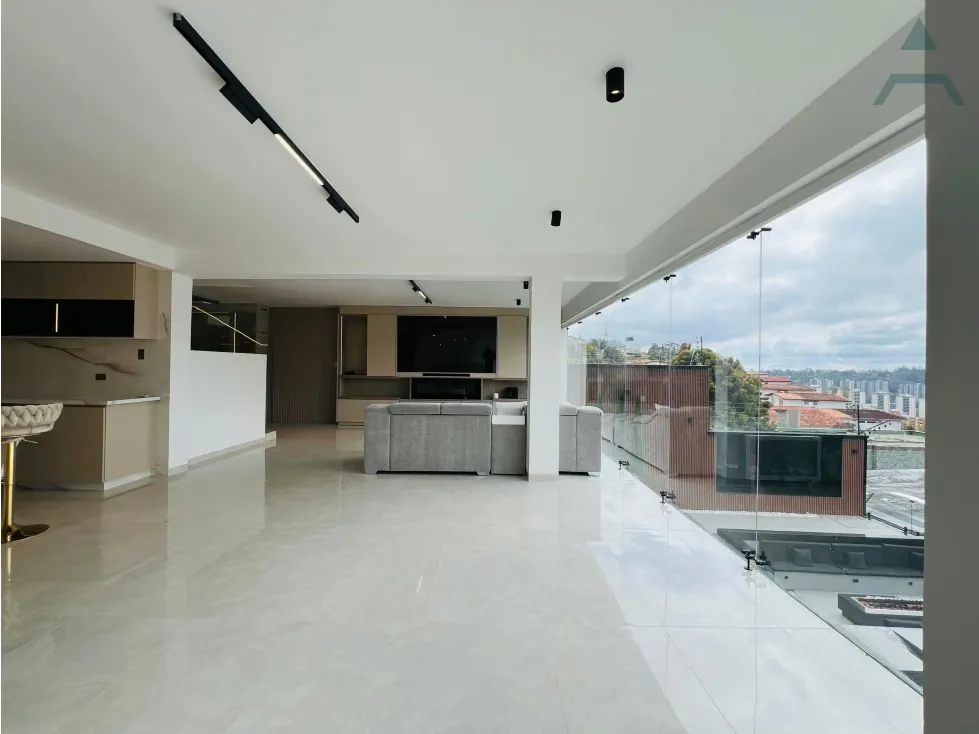 Se vende casa 900m² 6h/5b/5p Los Narajos del Cafetal - 24