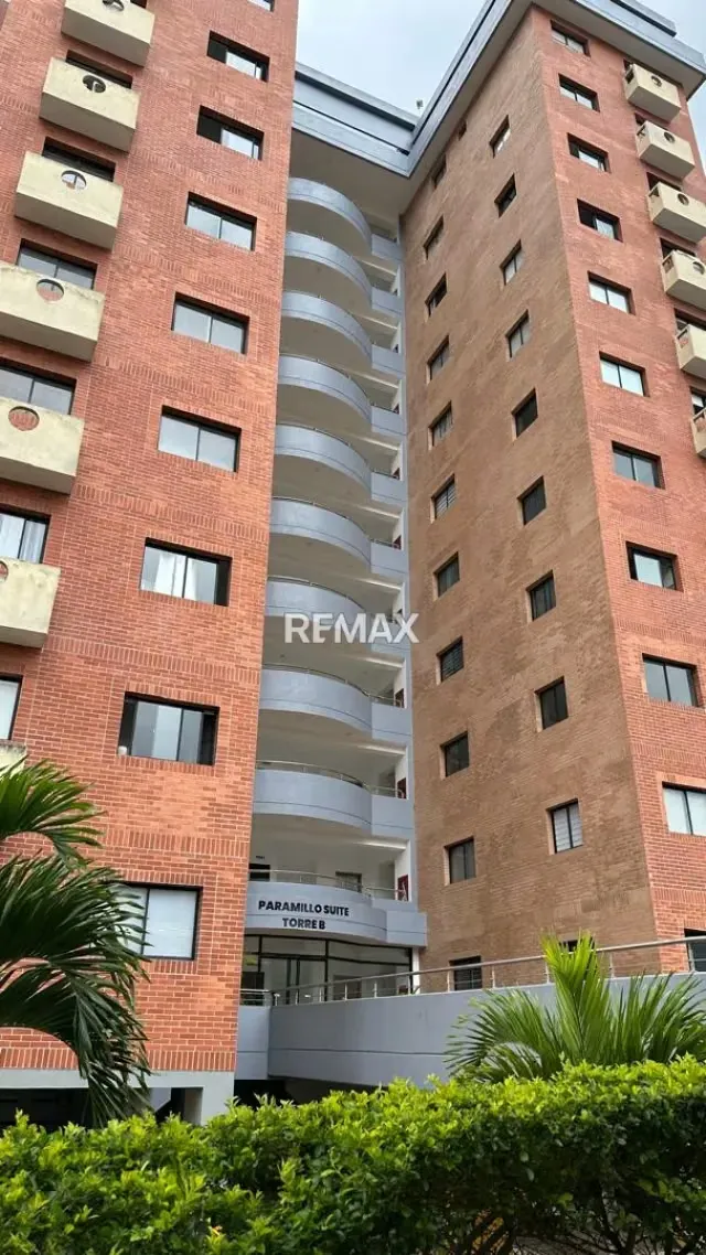 APARTAMENTO EN VENTA EN PARAMILLO SUITE