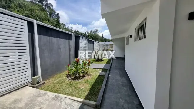 CASA EN VENTA URBANIZACIÓN LOS CASTORES - 2