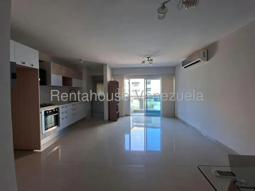 Apartamento (1 Nivel) en Venta en Las Delicias, Aragua - 4