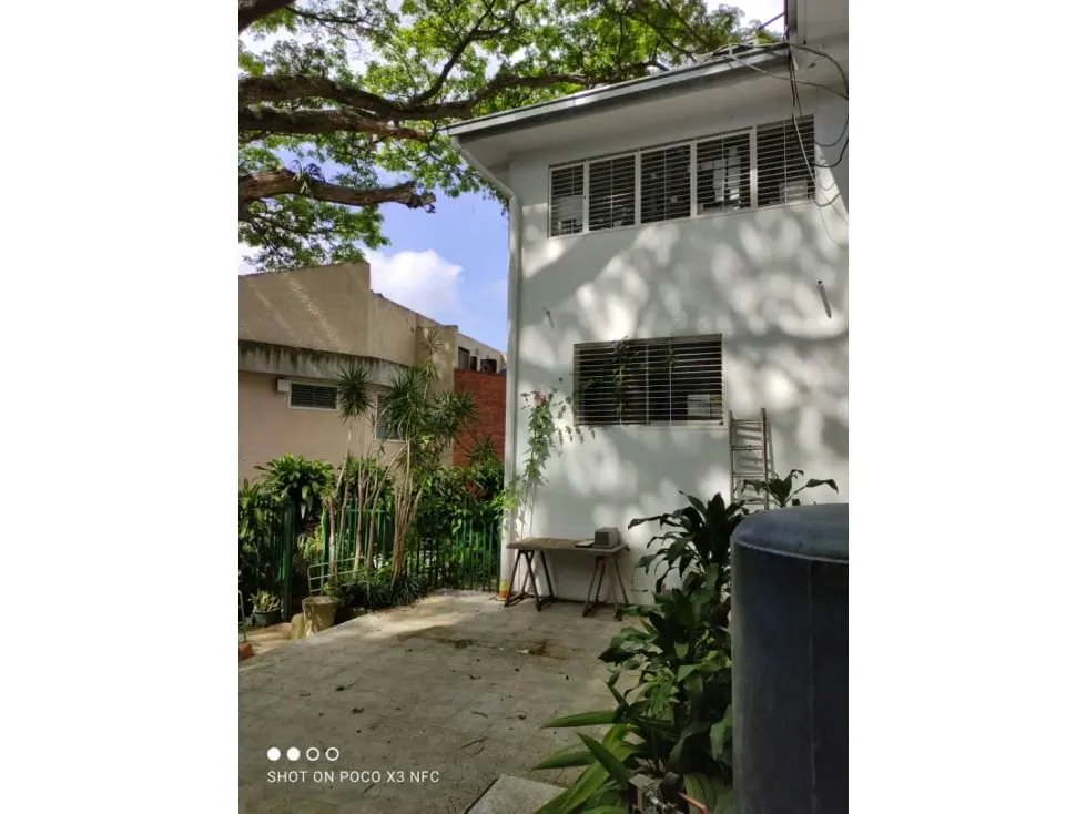 Vendo casa 498mts2 4h/4b/4p Altamira 8391 - 2