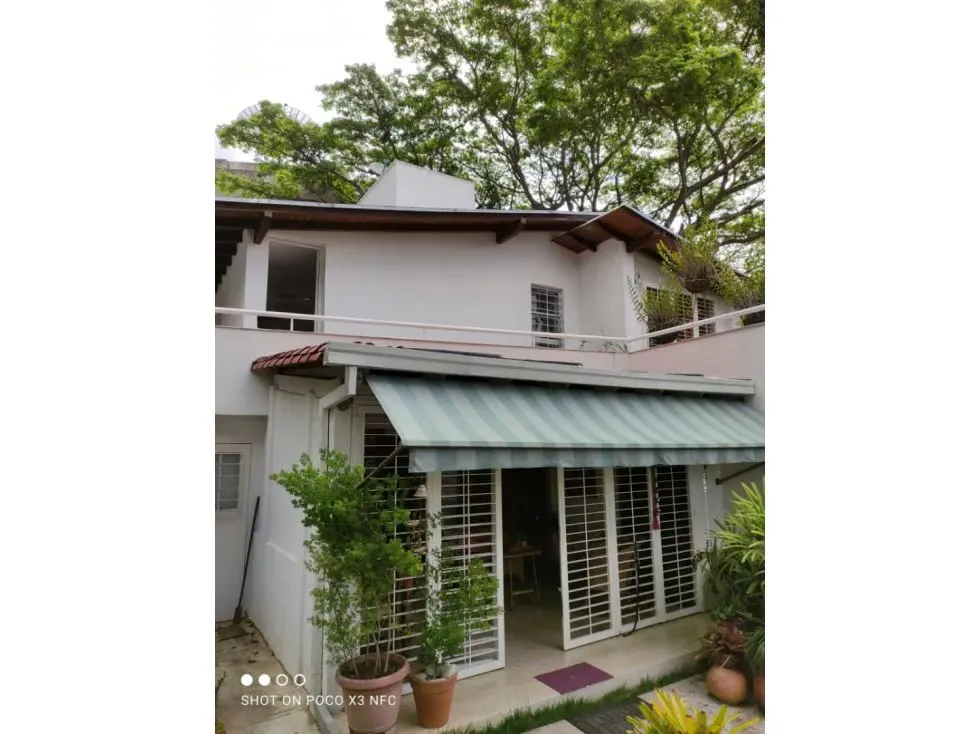Vendo casa 498mts2 4h/4b/4p Altamira 8391 - 3