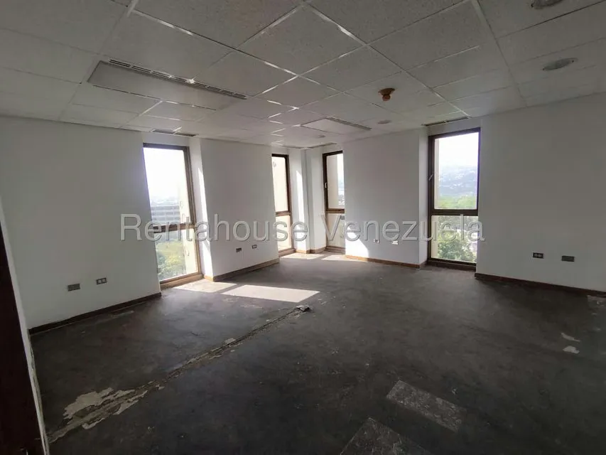 Oficina en Venta en Los Palos Grandes, Distrito Metropolitano - 17