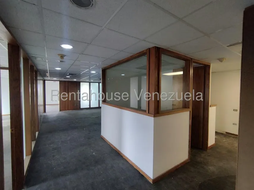 Oficina en Venta en Los Palos Grandes, Distrito Metropolitano - 20