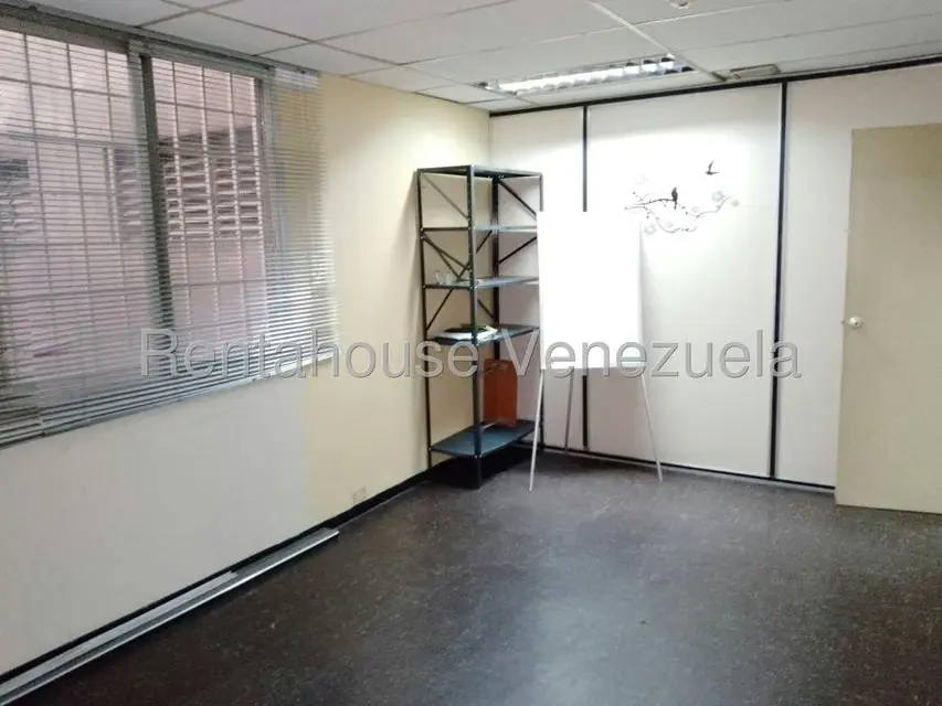 Oficina en Alquiler en Parroquia La Candelaria, Distrito Metropolitano - 6