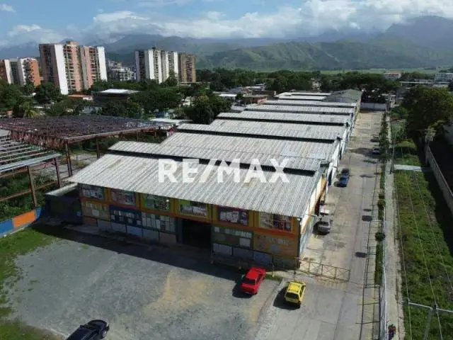 En venta Complejo de Galpones Intercomunal Turmero Maracay