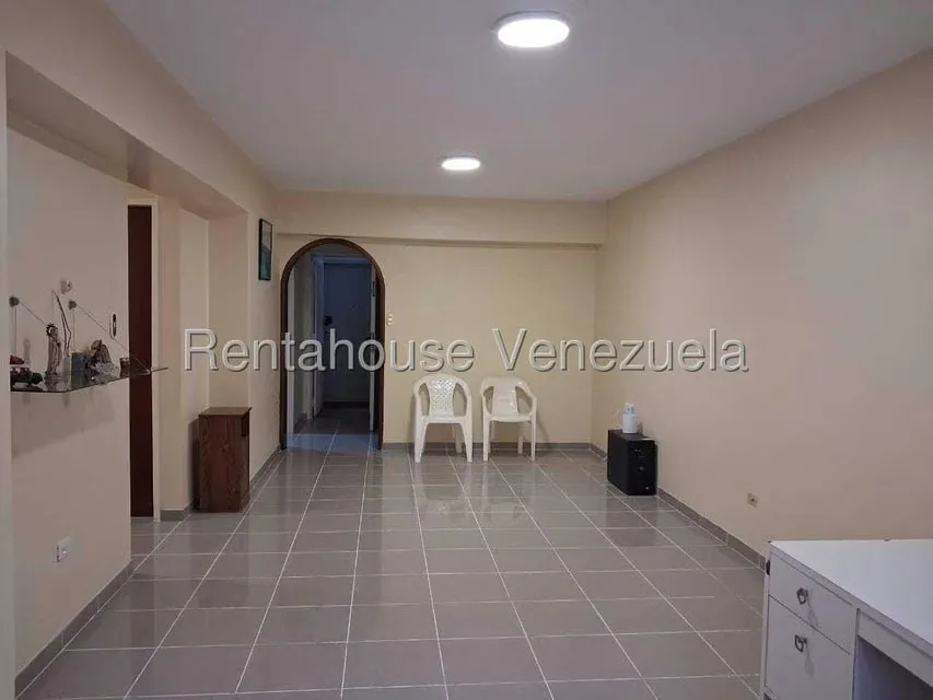Apartamento (1 Nivel) en Venta en La Urbina, Distrito Metropolitano - 8