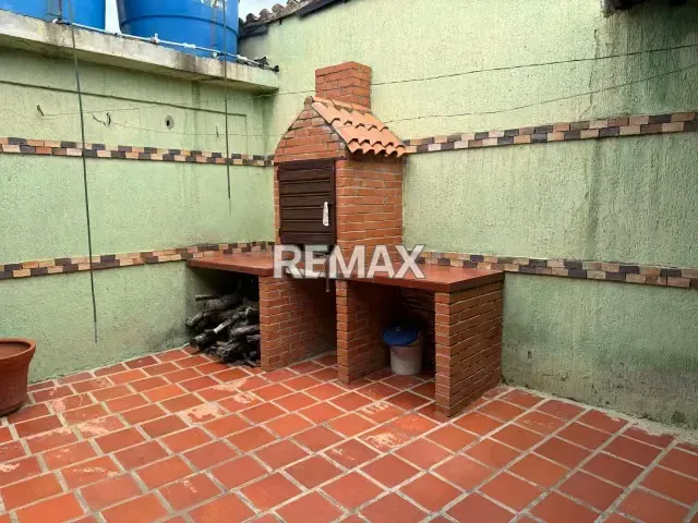 Venta de casa en carora con locales comerciales - 6