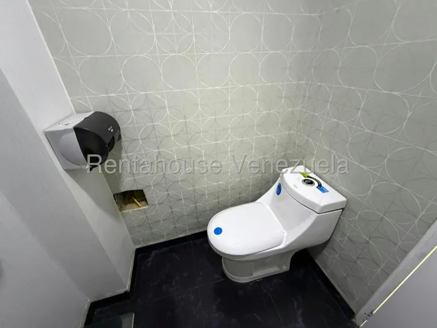 Oficina en Alquiler en Chuao, Distrito Metropolitano - 19