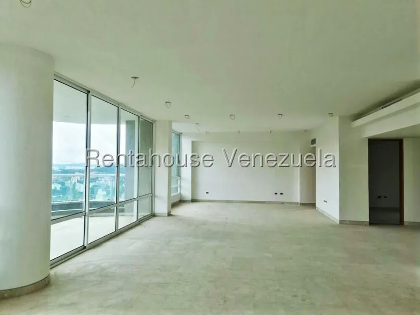 Apartamento (1 Nivel) en Venta en Colinas de Valle Arriba / Mirador de Los Campitos, Distrito Metropolitano - 2