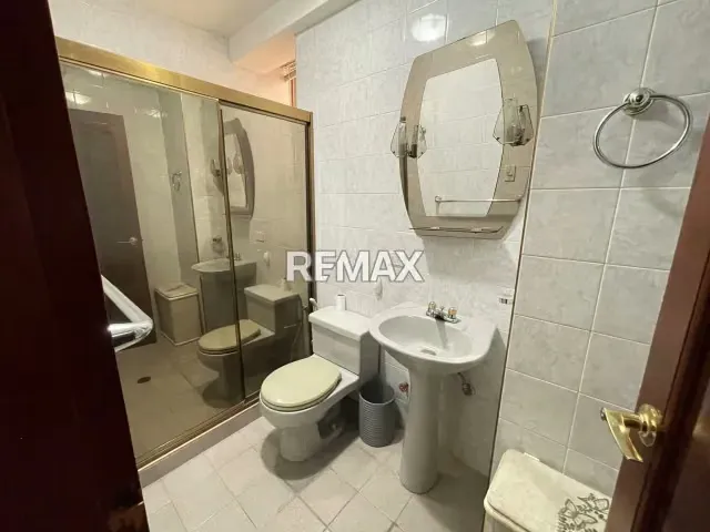 Apartamento en Alquiler Edificio Residencia La Orquidea - 14
