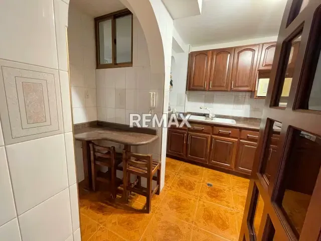 Apartamento en Alquiler Edificio Residencia La Orquidea - 6