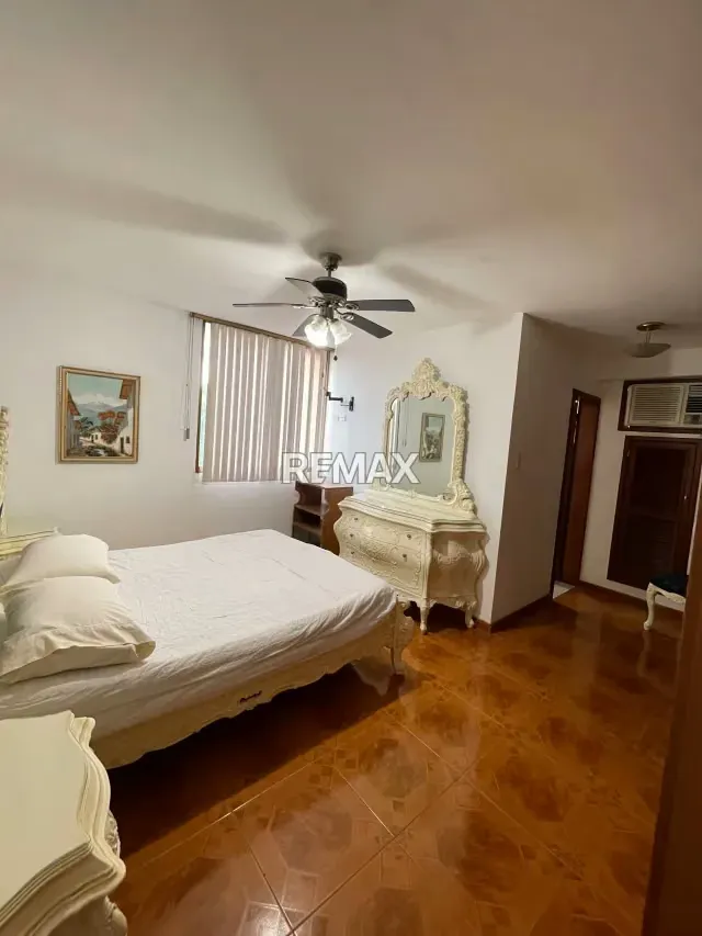 Apartamento en Alquiler Edificio Residencia La Orquidea - 9