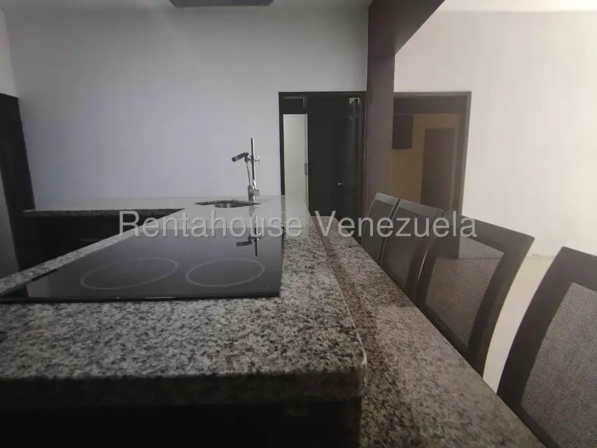 Casa (Duplex) en Venta en Zona Oeste, Lara - 32