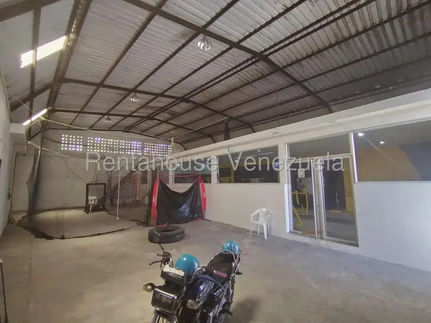 Casa (Duplex) en Venta en Zona Oeste, Lara - 62