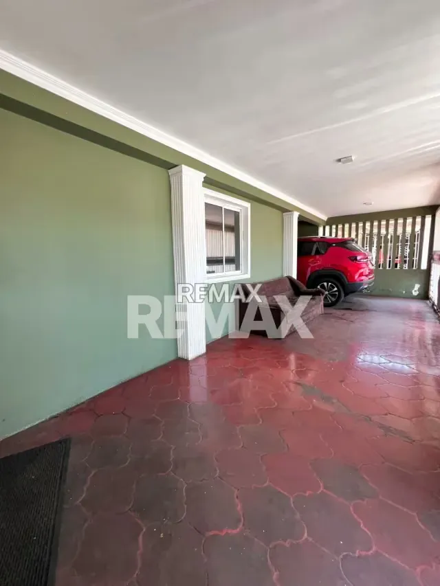 Apartamento en alquiler en planta baja ubicado en la Avenida Principal de la Urbanización San Felipe, San Francisco - 4