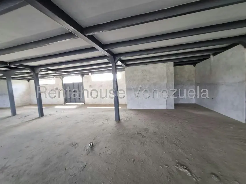 Local Comercial en Alquiler en Zona Oeste, Lara - 12