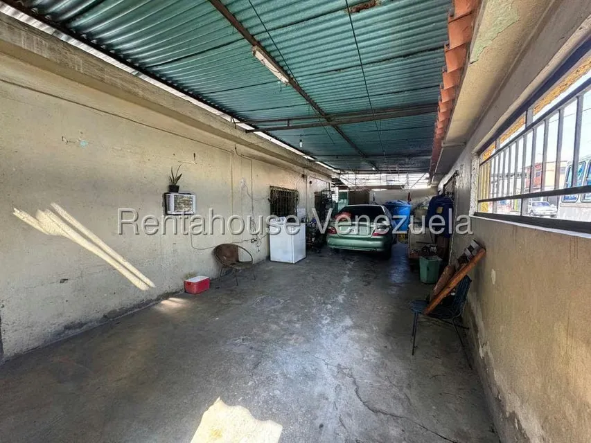 Casa (1 Nivel) en Venta en Centro, Lara - 29