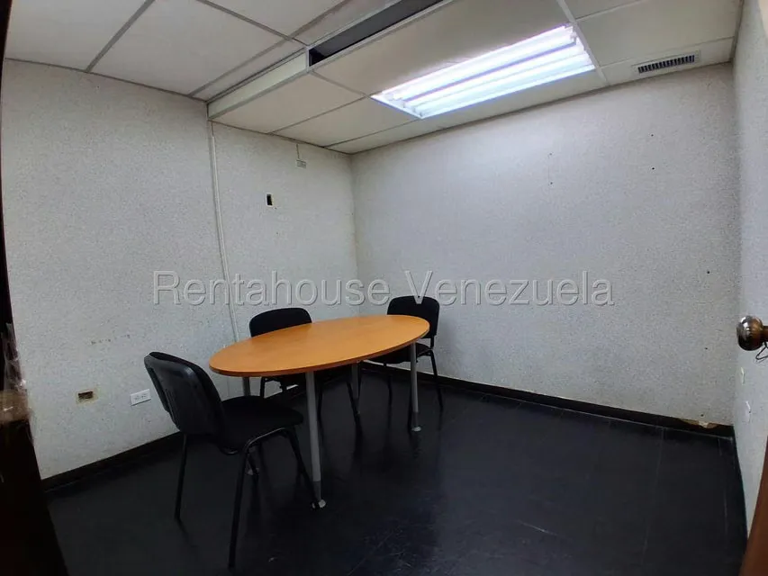 Oficina en Venta en El Rosal, Distrito Metropolitano - 16