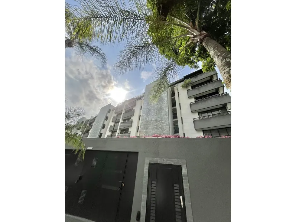 Se vende PH 185 m2 2h/2.5b/2p Colinas de Bello Monte