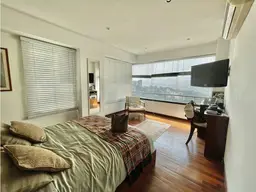 Vista 16